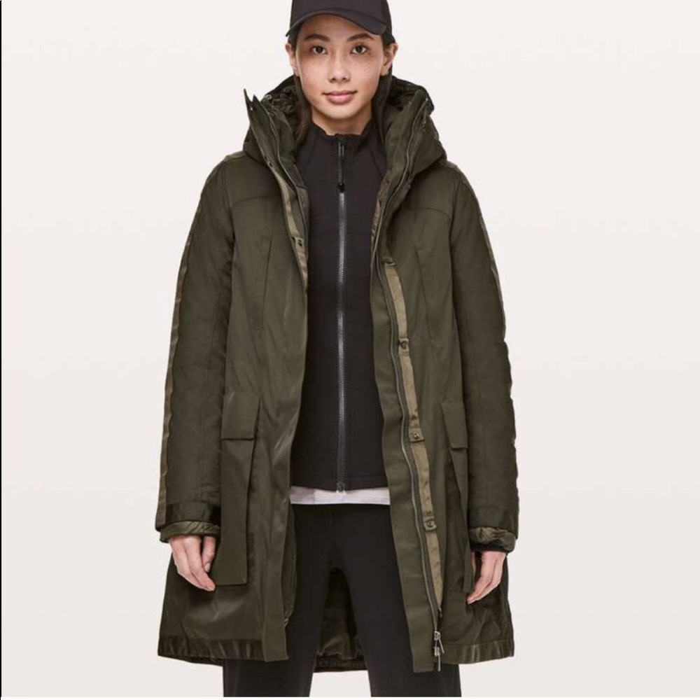 Lululemon Out in the Elements Parka $598-Sz 8 barely used!